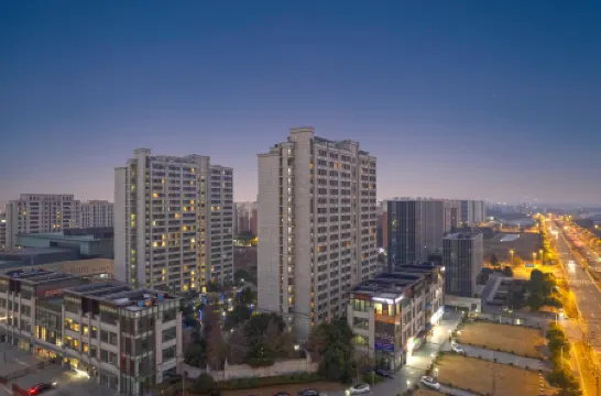 CitiGO HOUSE Senlan Zhouhai Road Metro Station Sunland Shanghai