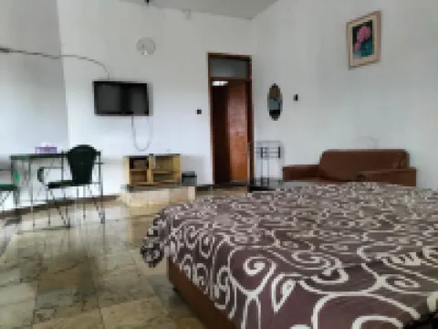 Nur Alam Hotel Lembang