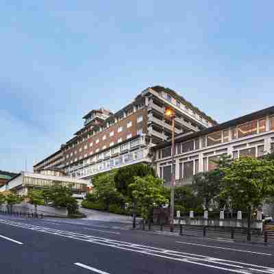 The Westin Miyako Kyoto (KASUI-EN) Hotel Exterior