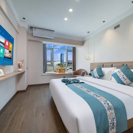 Xi'an Weimansi Hotel (Xi'an International Convention and Exhibition Center)