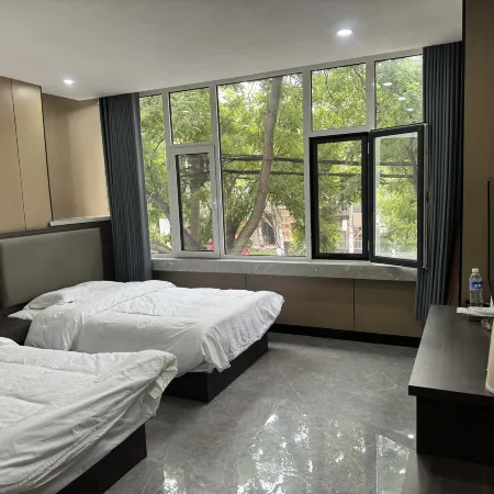 Qingjian Tuyah Hotel