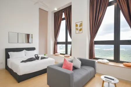 Sunway Grid Loft Suite by Nest Home【Olympic Size Pool】