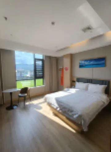 Zhensheng Hotel