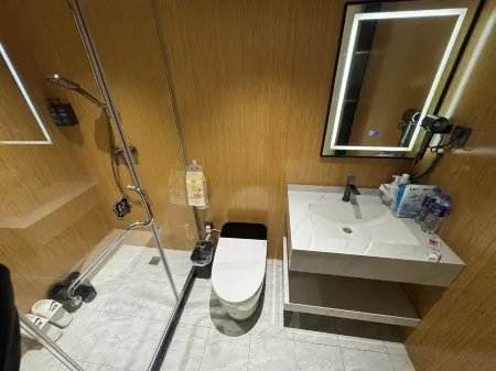 AI Future Hotel Отели рядом с достопримечательностью «Народное правительство округа»