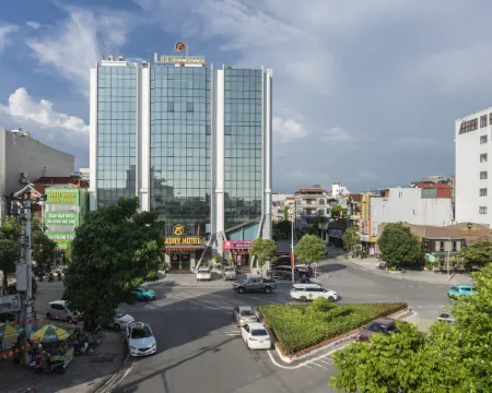 Luxury6 Hotel Hotels in Mong Cai
