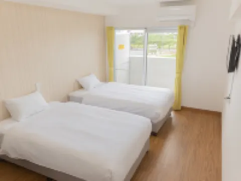 Bibi Hotel Miyako Kukomae Hotels in Miyakojima