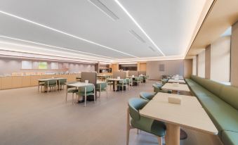 Ji Hotel (Xiamen Railway Station MixC)