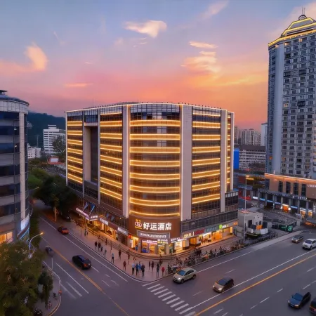 Lucky Hotel