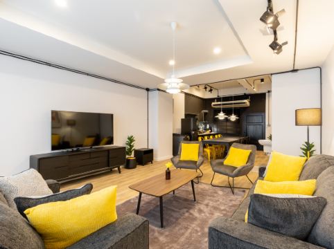 Ombra House No.27