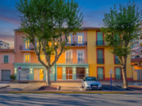 HOTEL PARISIEN Hotels in Menton