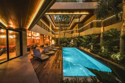 Piece Lio from Japan Managed by H Hospitality Group Отели рядом с достопримечательностью «Водопад Булалакао»