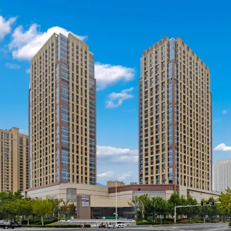 Tangtang Theme Apartment (World Trade Shopping Life Plaza)