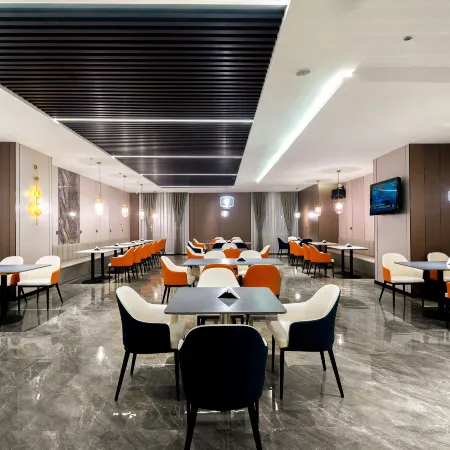Shimao Hotel