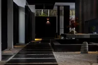 Joyeux Hotel - Thermen