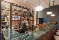 香榭麗舍飯店及套房 - 酒吧
