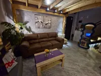 Warm Private JACUZZI Apartment - TBILISI by N A T Suite