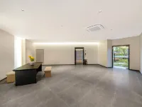 Long Yin Hotel