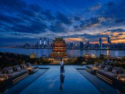 Nanchang • Tengwang Pavilion SOULMATES • AWAKENING | Cinema-themed Light Residence Hotel