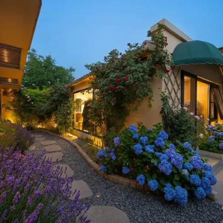 Beijing Huayutang Homestay (Universal Beijing Resort)