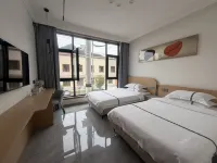 Space Time Homestay - Mountain view