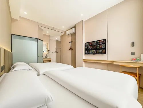 Ailaiju Select Hotel (Dalian Xinghai Exhibition Center)
