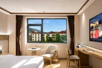 Jiuli International Hotel - พร้อมระเบียง