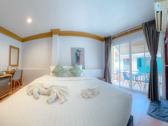 Aura Hotel Phi Phi