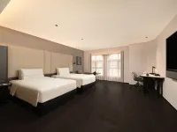 Ancient City of Kashgar Kunlun Tower Atour Hotel