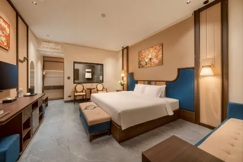 Tam Coc Center Luxury Hotel & Villa - سبا