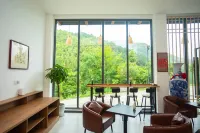 Jiutian Hidden Mountain Residence Homestay (Jiutian Xuanhe Fantasy Drift Upper Pier) - balcony