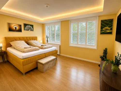 4SEASONS - GOLDEN Spring Suite - Homestays