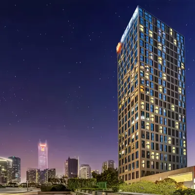 Poly Zhonghui Hotel Apartment (Guangzhou East Railway Station Store) Hotels near سيتيك بلازا