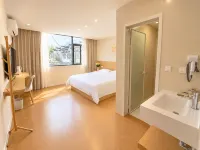 Shanxu Homestay (Qiyunshan Mountain Ecological And Cultural Tourism Zone) - ที่มีที่จอดรถ