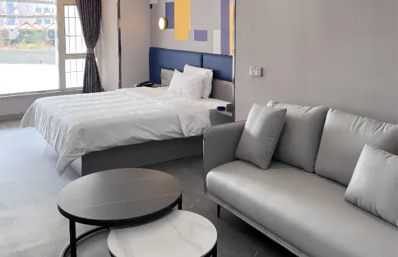 7天酒店（自貢滙東中心店）