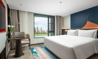 MEHOOD LESTIE Hotel (Maoming High-speed Railway Station)