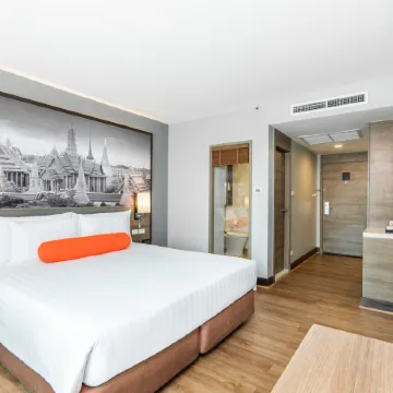 Citrus Sukhumvit 11 by Compass Hospitality Отели рядом с достопримечательностью «Станция метро Phetchaburi»