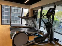 DoubleTree by Hilton Taipei Zhongshan - Gym