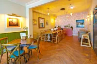 OYO The White Horse, Ripon North Yorkshire Hotels in Боробридж