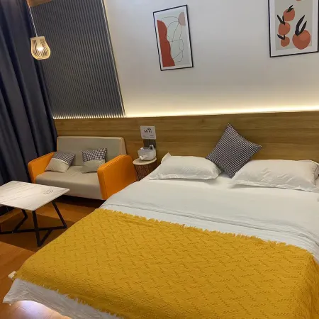 Wuhan Jimi B&B Отели рядом с достопримечательностью «Большой рынок для общины»