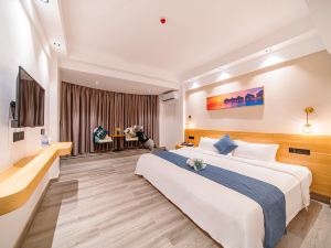 Maoming convenient hotel (high speed railway station store)