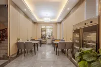 雅江雪域青城大飯店