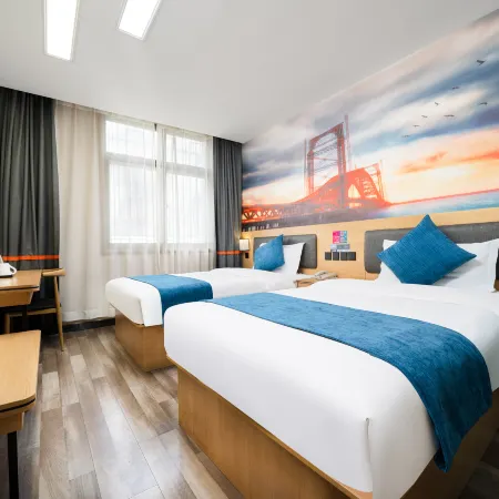 Pod Choice Hotel (Xi'an The Bell Tower The Drum Tower Street) Отели рядом с достопримечательностью «Сиань Друм тауэр»