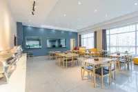 尚客優精選飯店（甘孜白塔公園雅礱濕地公園店）