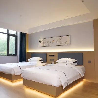 Xinzheng Beiyuan Famous Hotel Hotels near Zhengzhou Shengda Economics And Trade Management College