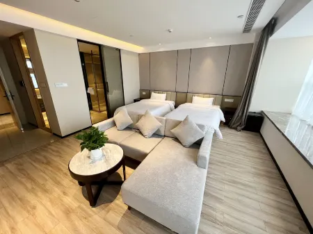 Node Hotel Qingdao China Railway Expo City Отели рядом с достопримечательностью «Lingshanwan Seaside Park»