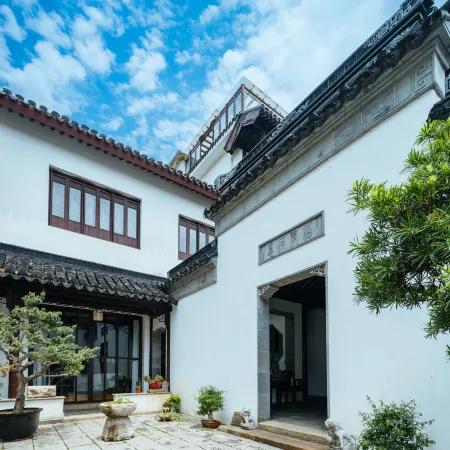 Floral Hotel · Tongli Ancient Town Yiyuan Garden hotel