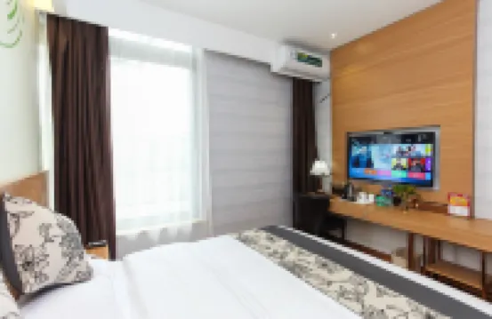 GreenTree Inn Express (Changjiang Middle Road, Chongchuan District) 난퉁 호텔