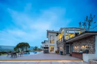 Floral Lux Hotel·Jurong Lihuyuan Homestay فنادق في جورونغ