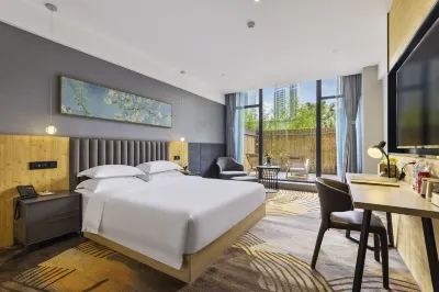 Goodland Hotel Hotels in Yulin Life Plaza and Tongzilin commercial area