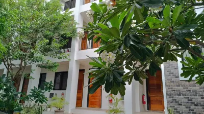 The Palines Apartment Hotel Hotels near AMA Computer Learning College